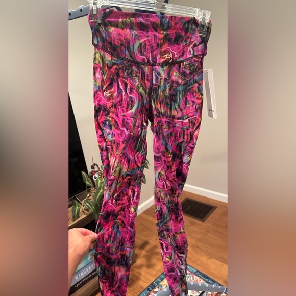 NWT base pace 25” leggings - Picture 4 of 8